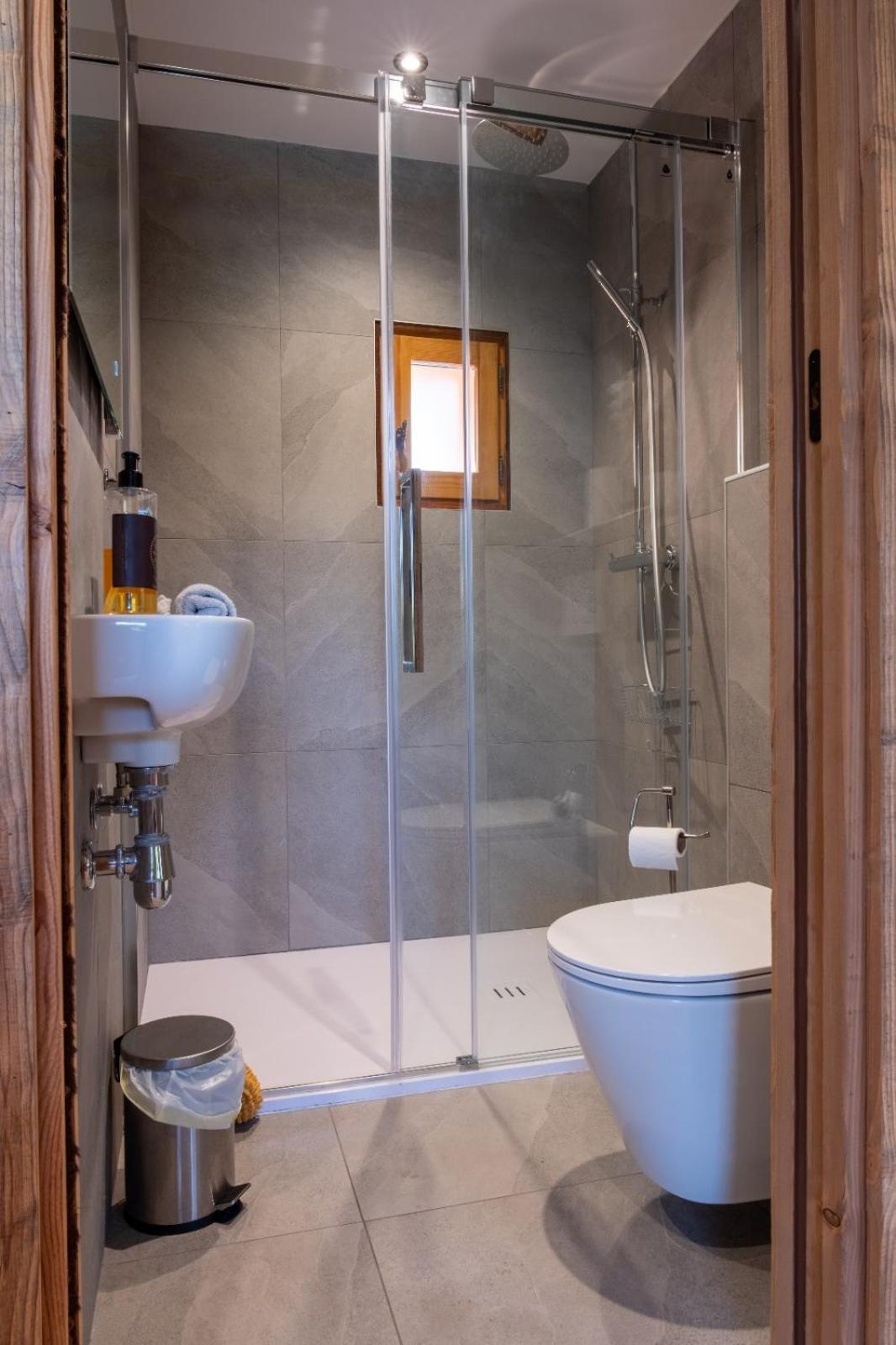 Amazing With Hot Tub Sauna And Panoramic View Chamonix